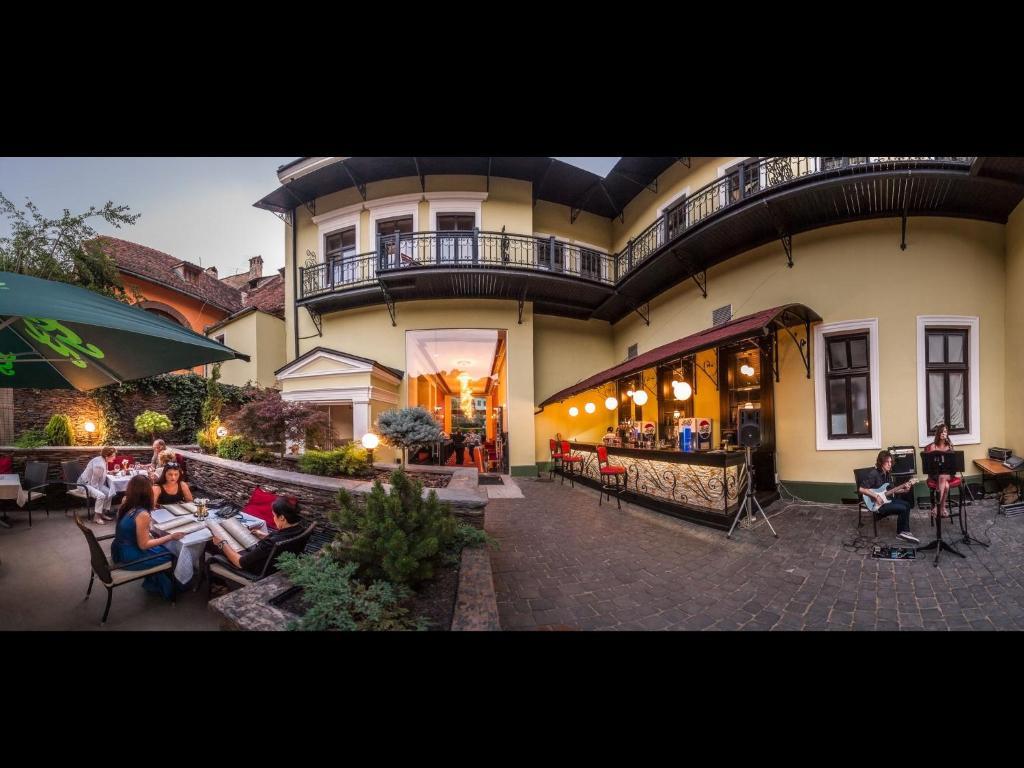 Hotel Central Park Sighisoara Exterior photo